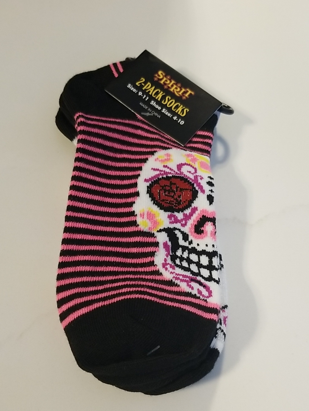 Spirit Halloween Black & Pink Skull Ankle Socks - 2 Pack Adult